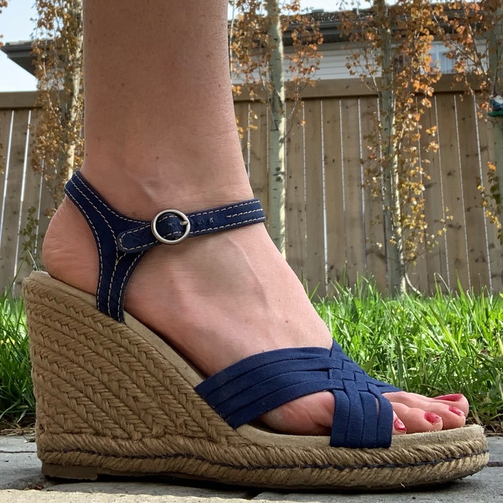 American Eagle Wedge Espadrilles